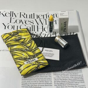 New PRADA Beauty Gift Set Banana Lipstick Pouch & Lip Balm U002 Banana Yellow
